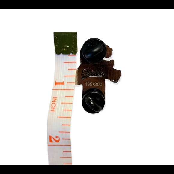 Twiddle Blue Frankie Limited Edition Pin - Picture 6 of 6